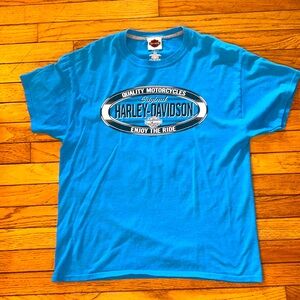 Harley Davidson men’s T-shirt, size large color blue